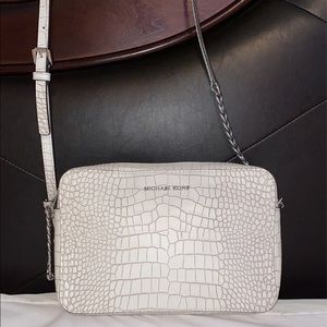 White alligator print MK